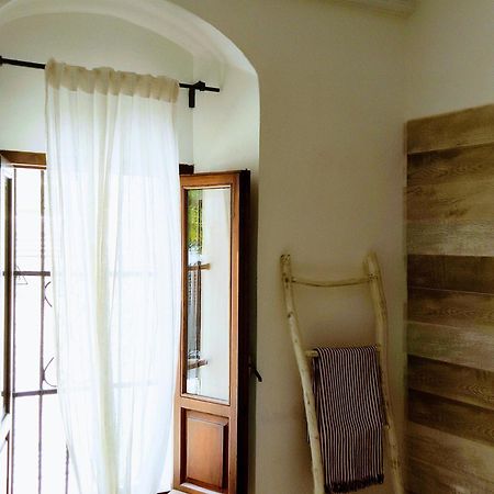 Carola Guesthouse 塔里法 外观 照片
