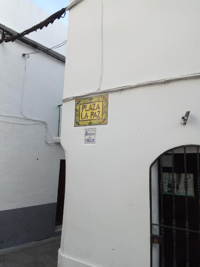 Carola Guesthouse 塔里法 外观 照片