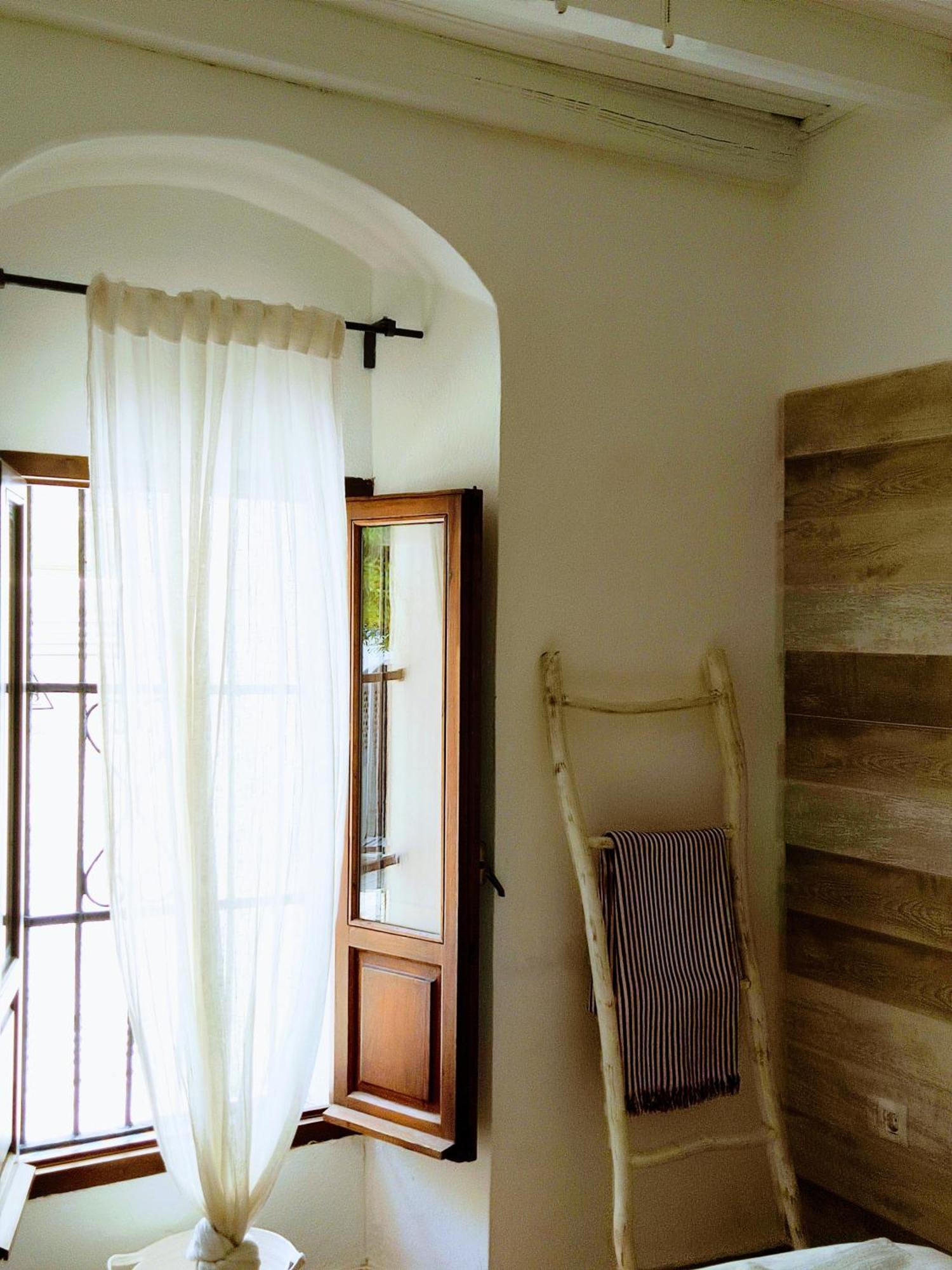 Carola Guesthouse 塔里法 外观 照片